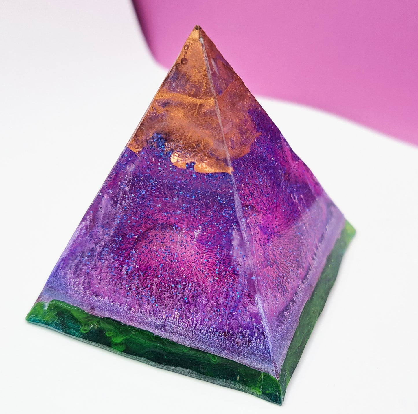 Pyramid Portal Light